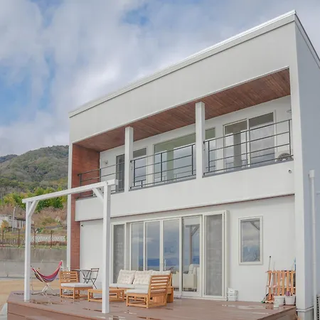 新築サーファーズハウス棟貸しflag Awaji Villa Exterior photo